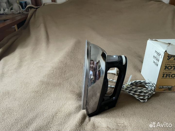 Утюг с парогенератором новый СССР 1990