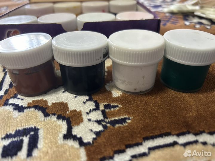 Акриловые краски глянцевые 12 цветов