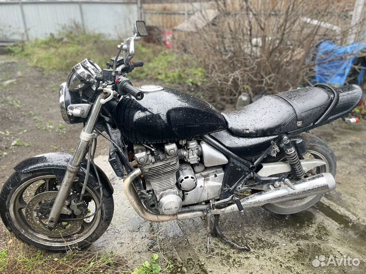 Kawasaki zephyr 1100