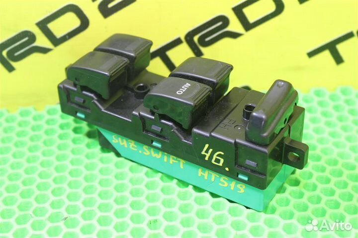 Блок управления стеклоподъемниками передний правый