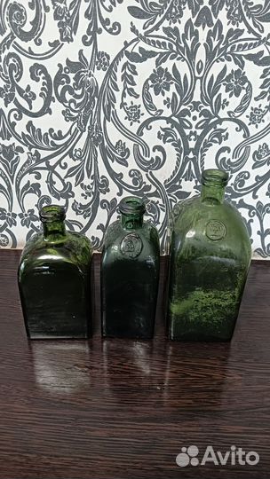Старинные бутылки