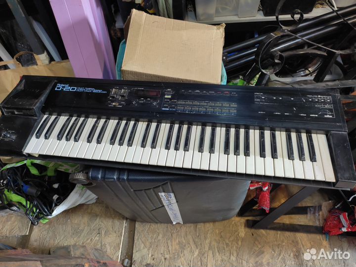 Синтезатор Roland D 20