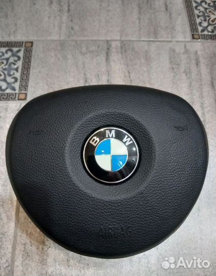 Подушка в спорт руль bmw e90 e91 e92 e84 e87