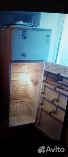 Холодильник атлант бу