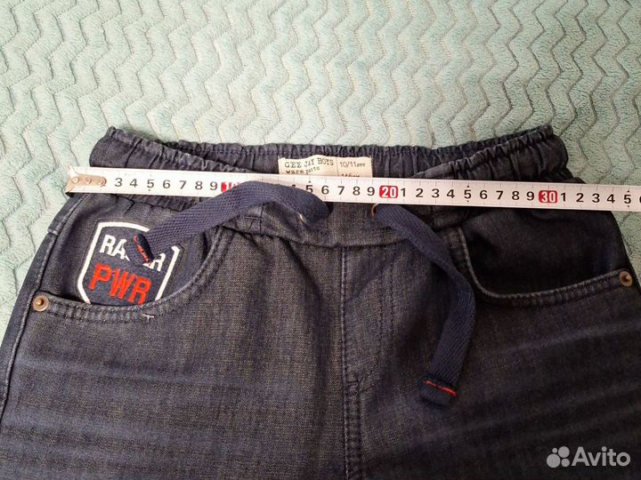 Новые джинсы на флисе для мальчика 146 р