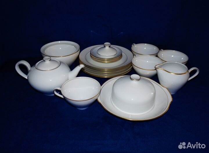 Сервиз (фарфор) 