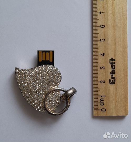 Флешка кулон сердце 960 мб