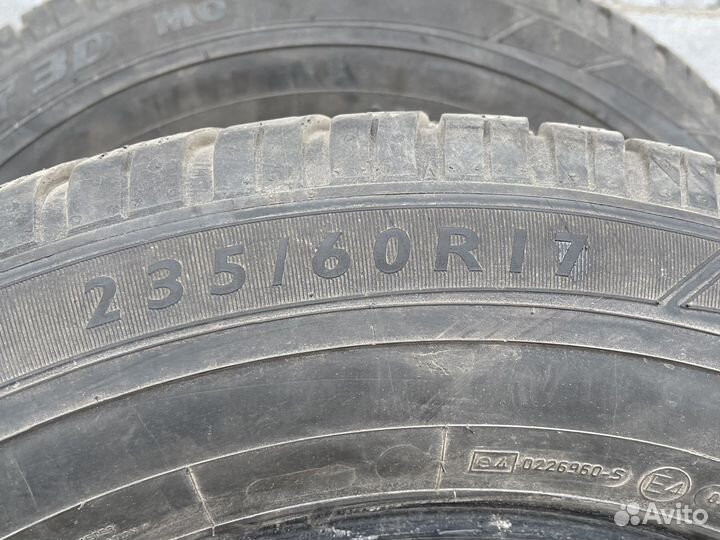 Dunlop SP Winter Sport 235/60 R17 102