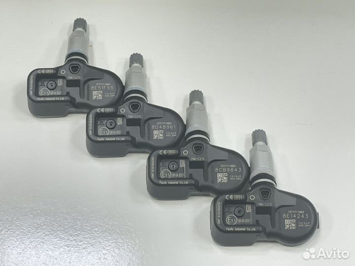 4260748020 Датчики давления в шинах Toyota