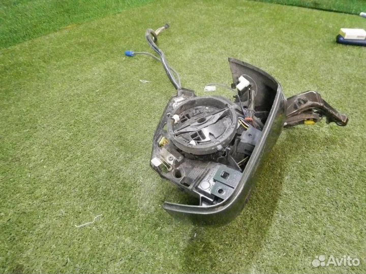 Зеркало левое Bentley Bentayga (2015-2020) 15 конт