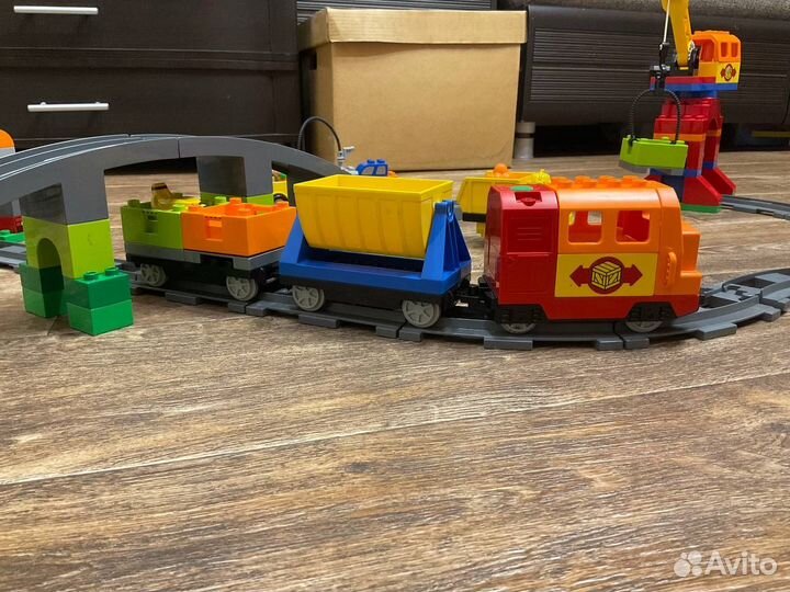 Lego duplo поезд 10508+ машинки 10552
