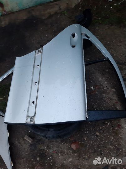 Дверь задняя Mercedes W220