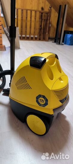 Пылесос Karcher DS 5500 с аквафильтром