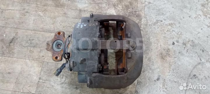 Суппорт тормозной передний правый Volvo FH 3 2015