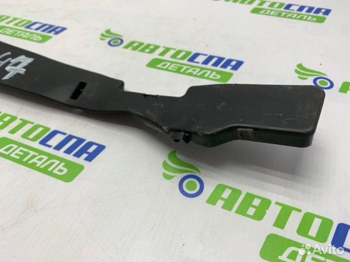 Пыльник крыла передний левый Mazda Cx-30 кроссовер