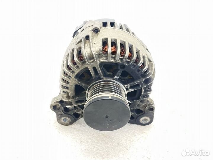 Генератор Volkswagen Golf MK5 1.4 caxa 2008