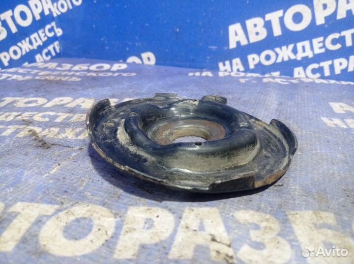 Чашка опоры Toyota Camry 30 седан 2AZ-FE 2005