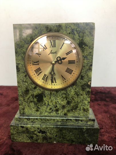 Часы Агат настольные Натуральный камень