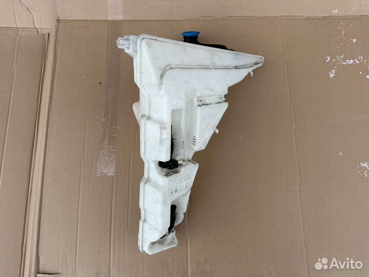 Бачок омывателя лобового стекла для Audi A6 C8