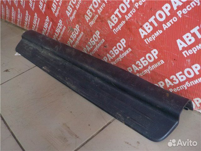 Накладка порога передняя левая Mitsubishi Lancer