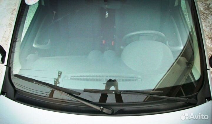 Жабо ветрового стекла без скотча Лада Ларгус