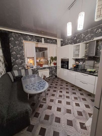 2-к. квартира, 59 м², 7/7 эт.