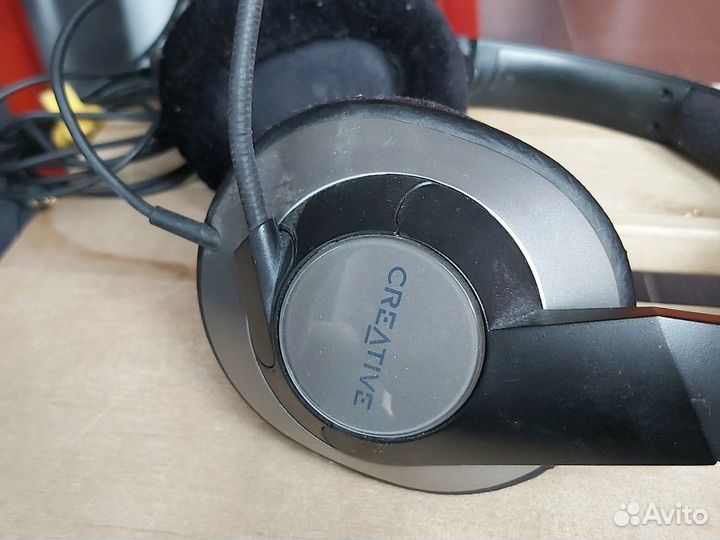 Наушники credtive