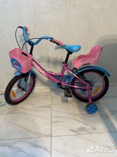 Велосипед для девочки 4-7 лет