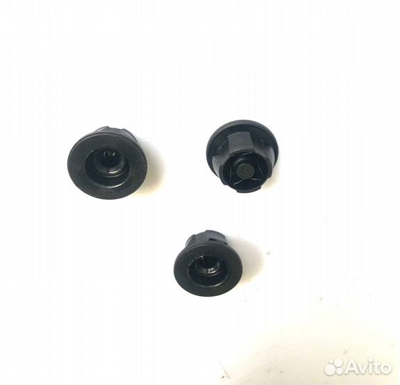 Проставка крышки двс Фиат Дукато