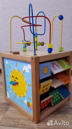 Развивающий деревянный игровой центр