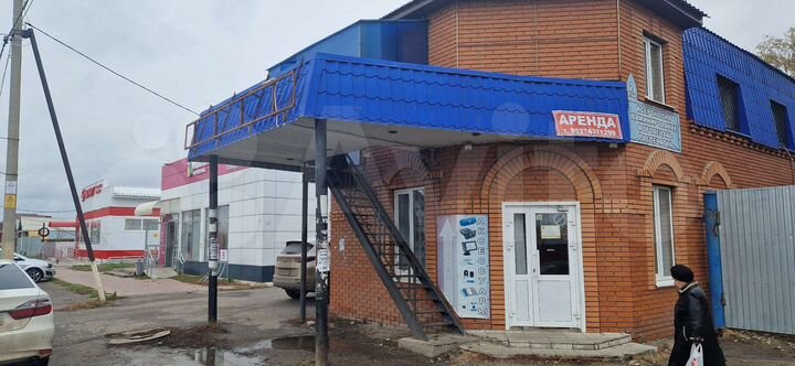 Торговая площадь, 64 м²