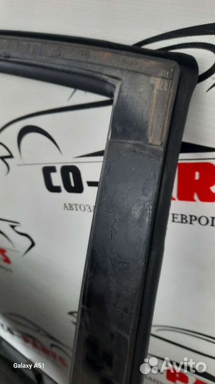 Задняя правая дверь Nissan Teana j32