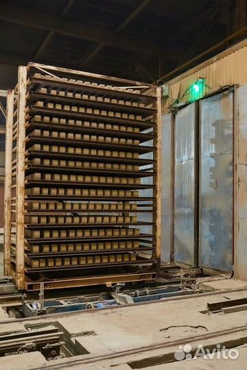 Кирпич рядовой полнотелый М 200 нф 1,4 пустотность