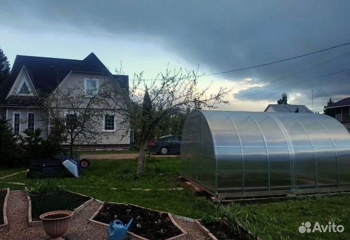 Теплица из поликарбоната