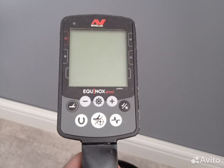Металлоискатель minelab equinox 800