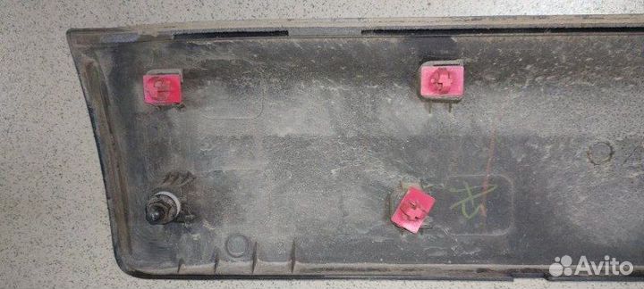 Накладка двери задняя левая Kia Sorento XM