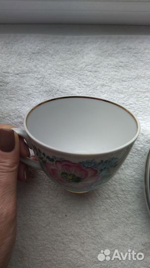 Чайные пары,тарелки,сахарницы