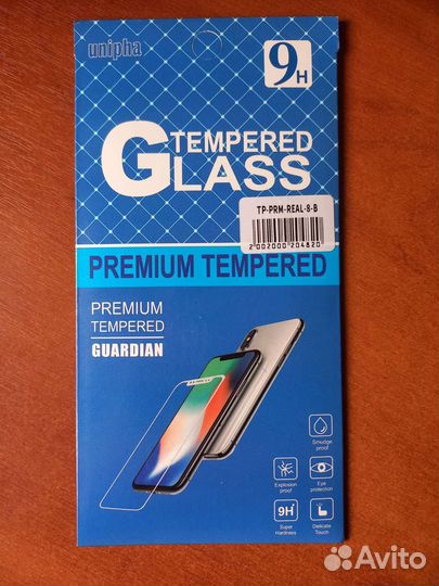 Защитное стекло Realme 8