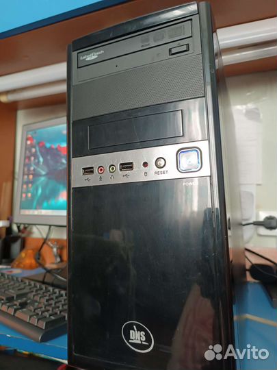 Монитор NEC MultiSynk LCD 1560 NX