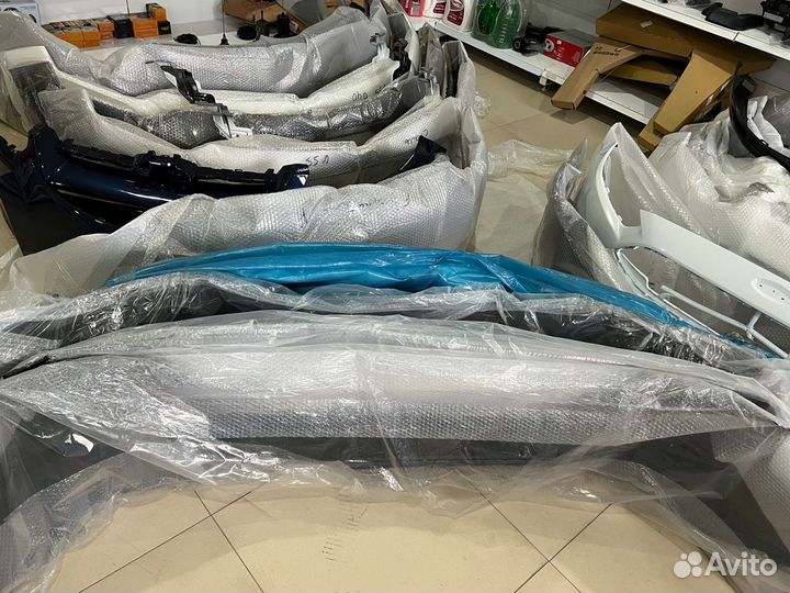 Бампер передний на Ford Focus III - Рестайл, Новый