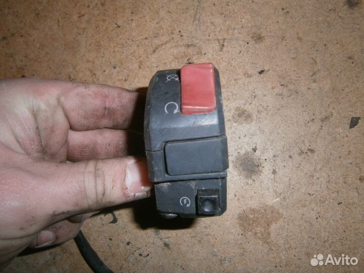 Ducati M696 Monster правый пульт