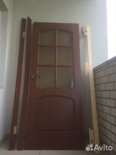 Межкомнатная дверь бу деревянная