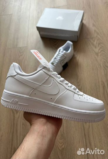 Кроссовки Nike AIR force 1 белые