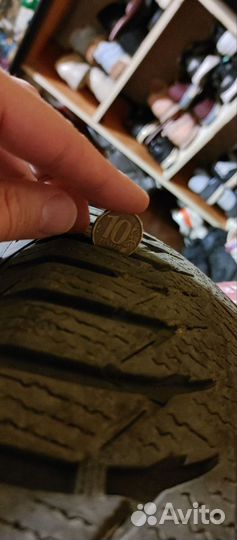 Goodyear UltraGrip 8 185/70 R14 и 185/70 R14