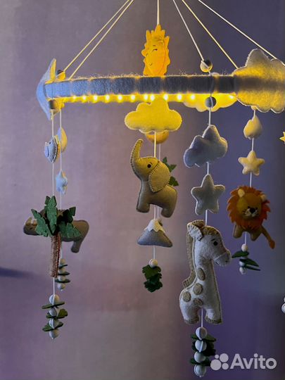 Светящиеся мобиль из фетра