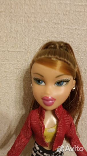 Кукла Братц Хлоя. Не оригинал. В состоянии новой