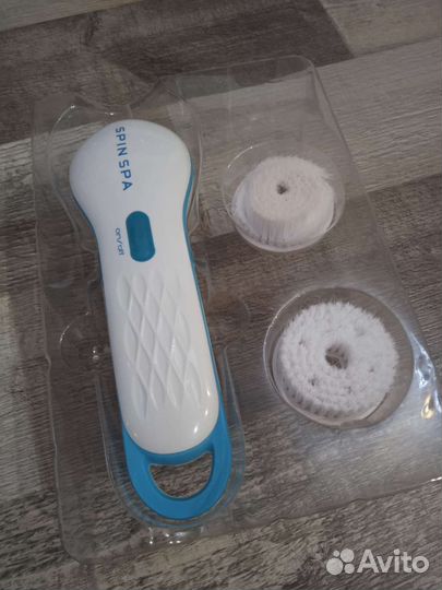 Массажер для лица