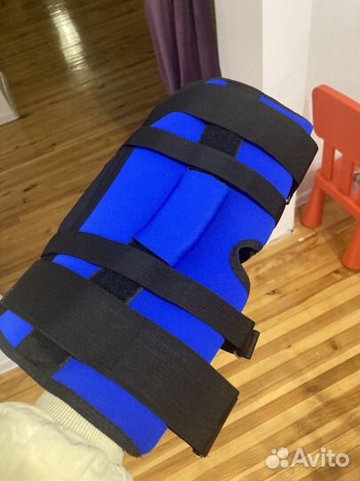 Ортез на коленный сустав