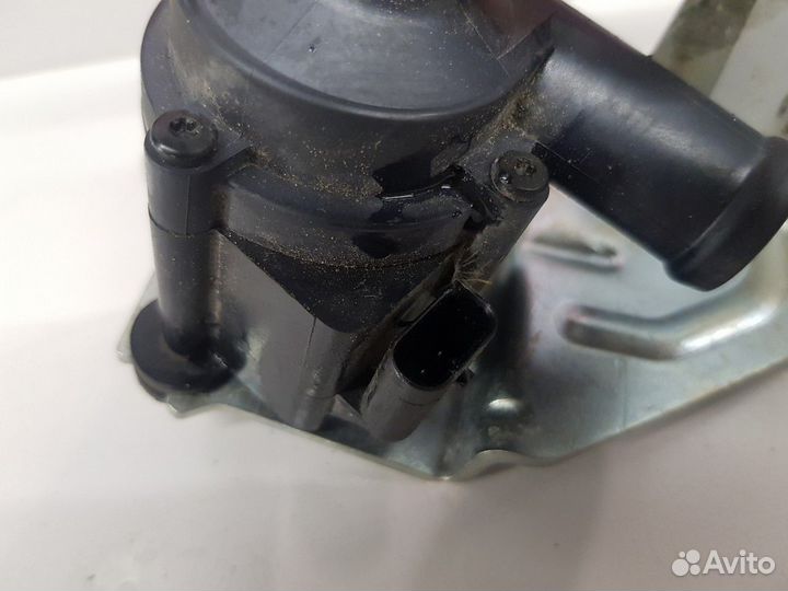 Насос водяной дополниельный (Volvo XC40)