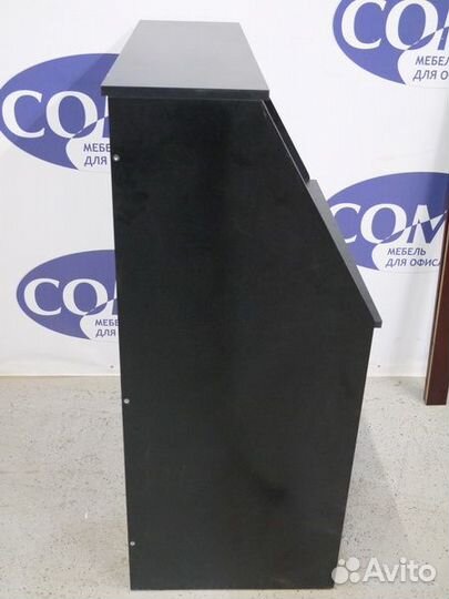 Стойка ресепшн